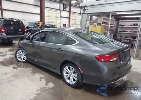 2015 Chrysler 200 Limited из США, поврежденный, VIN 1C3CCCAB3FN741152